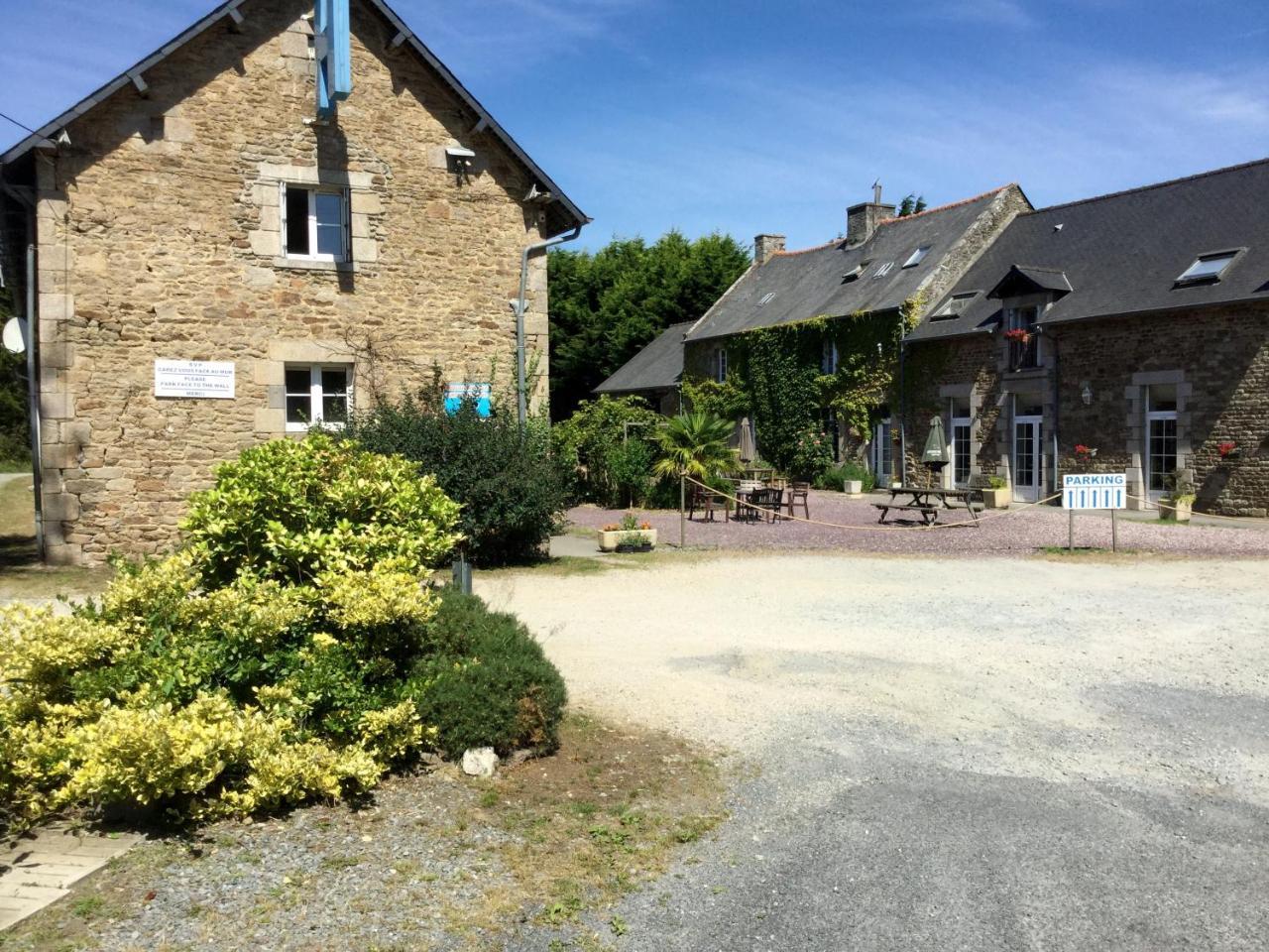 Hotel La Quebecoise Dinan Exterior foto